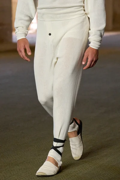 Look 23